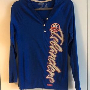 NY Islanders long sleeve t-shirt